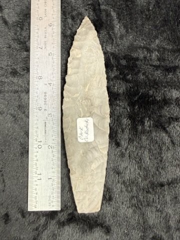 Agate Basin from Clark County, Kentucky Indian Artifact Arrowhead: KEY WORDS: INDIAN ARTIFACT ARTIFACTS ARROWHEAD ARROWHEADS NATIVE AMERICAN MISSISSIPPIAN QUAPAW CADDO POTTERY COINS MORGAN DOLLAR PEACE DOLLAR SILVER COINS. All coins have been Sigma tested for authent