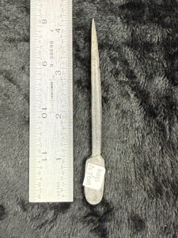 Stone Pin from Meigs County Tennessee Indian Artifact Arrowhead: KEY WORDS: INDIAN ARTIFACT ARTIFACTS ARROWHEAD ARROWHEADS NATIVE AMERICAN MISSISSIPPIAN QUAPAW CADDO POTTERY COINS MORGAN DOLLAR PEACE DOLLAR SILVER COINS. All coins have been Sigma tested for authent