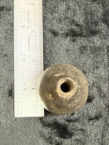 Pottery Bead Indian Artifact Arrowhead: KEY WORDS: INDIAN ARTIFACT ARTIFACTS ARROWHEAD ARROWHEADS NATIVE AMERICAN MISSISSIPPIAN QUAPAW CADDO POTTERY COINS MORGAN DOLLAR PEACE DOLLAR SILVER COINS. All coins have been Sigma tested for