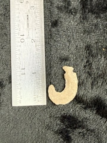 Flint Hook Indian Artifact Arrowhead: KEY WORDS: INDIAN ARTIFACT ARTIFACTS ARROWHEAD ARROWHEADS NATIVE AMERICAN MISSISSIPPIAN QUAPAW CADDO POTTERY COINS MORGAN DOLLAR PEACE DOLLAR SILVER COINS. All coins have been Sigma tested for