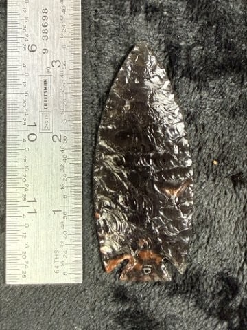 Obsidian Spear Point Indian Artifact Arrowhead: KEY WORDS: INDIAN ARTIFACT ARTIFACTS ARROWHEAD ARROWHEADS NATIVE AMERICAN MISSISSIPPIAN QUAPAW CADDO POTTERY COINS MORGAN DOLLAR PEACE DOLLAR SILVER COINS. All coins have been Sigma tested for