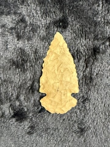 Arrow Point Indian Artifact Arrowhead - 2