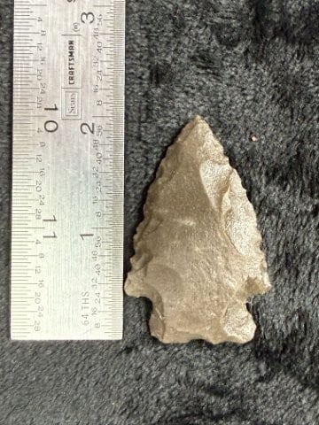 Arrow Point Indian Artifact Arrowhead: KEY WORDS: INDIAN ARTIFACT ARTIFACTS ARROWHEAD ARROWHEADS NATIVE AMERICAN MISSISSIPPIAN QUAPAW CADDO POTTERY COINS MORGAN DOLLAR PEACE DOLLAR SILVER COINS. All coins have been Sigma tested for
