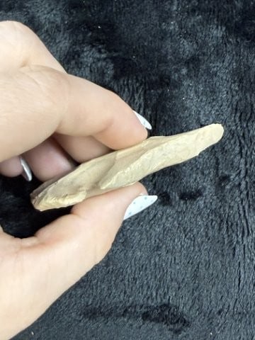 Dovetail Indian Artifact Arrowhead - 3