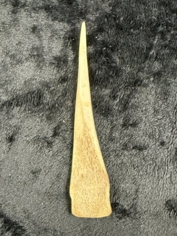 Bone Pin Indian Artifact Arrowhead - 2