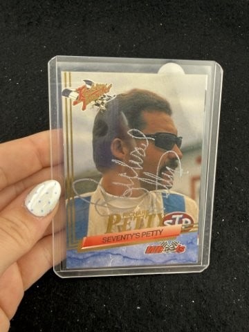 Richard Petty Hand Signed Authentic Autograph: KEY WORDS: INDIAN ARTIFACT ARTIFACTS ARROWHEAD ARROWHEADS NATIVE AMERICAN MISSISSIPPIAN QUAPAW CADDO POTTERY COINS MORGAN DOLLAR PEACE DOLLAR SILVER COINS. All coins have been Sigma tested for authent