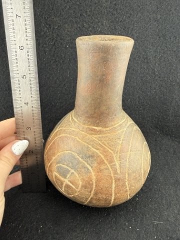 Miniature Caddo Water Bottle minor repair Indian Artifact Arrowhead: KEY WORDS: INDIAN ARTIFACT ARTIFACTS ARROWHEAD ARROWHEADS NATIVE AMERICAN MISSISSIPPIAN QUAPAW CADDO POTTERY COINS MORGAN DOLLAR PEACE DOLLAR SILVER COINS. All coins have been Sigma tested for
