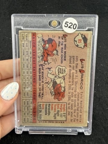 Luis Aparicio Baseball Card - 2