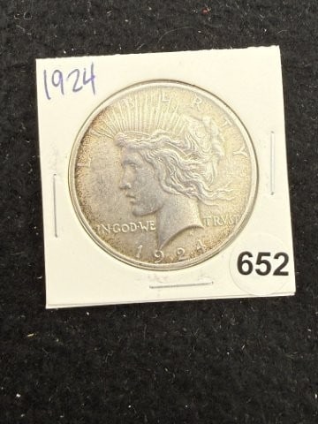 1924 Peace Silver Dollar Coin: KEY WORDS: INDIAN ARTIFACT ARTIFACTS ARROWHEAD ARROWHEADS NATIVE AMERICAN MISSISSIPPIAN QUAPAW CADDO POTTERY COINS MORGAN DOLLAR PEACE DOLLAR SILVER COINS. All coins have been Sigma tested for authent