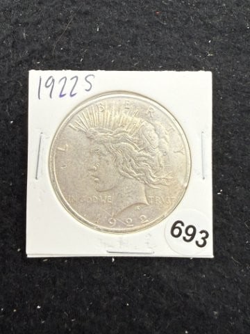 1922 S Peace Silver Dollar Coin: KEY WORDS: INDIAN ARTIFACT ARTIFACTS ARROWHEAD ARROWHEADS NATIVE AMERICAN MISSISSIPPIAN QUAPAW CADDO POTTERY COINS MORGAN DOLLAR PEACE DOLLAR SILVER COINS. All coins have been Sigma tested for authent