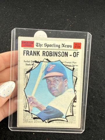 Frank Robinson Baseball Card: KEY WORDS: INDIAN ARTIFACT ARTIFACTS ARROWHEAD ARROWHEADS NATIVE AMERICAN MISSISSIPPIAN QUAPAW CADDO POTTERY COINS MORGAN DOLLAR PEACE DOLLAR SILVER COINS. All coins have been Sigma tested for authent
