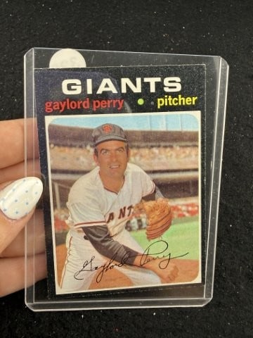 Gaylord Perry Baseball Card: KEY WORDS: INDIAN ARTIFACT ARTIFACTS ARROWHEAD ARROWHEADS NATIVE AMERICAN MISSISSIPPIAN QUAPAW CADDO POTTERY COINS MORGAN DOLLAR PEACE DOLLAR SILVER COINS. All coins have been Sigma tested for authent