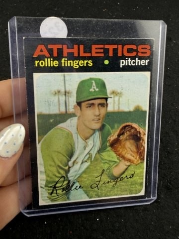Rollie Fingers Baseball Card: KEY WORDS: INDIAN ARTIFACT ARTIFACTS ARROWHEAD ARROWHEADS NATIVE AMERICAN MISSISSIPPIAN QUAPAW CADDO POTTERY COINS MORGAN DOLLAR PEACE DOLLAR SILVER COINS. All coins have been Sigma tested for authent