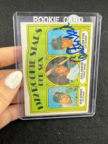 Carlton Fisk Hand Signed Authentic Autograph: KEY WORDS: INDIAN ARTIFACT ARTIFACTS ARROWHEAD ARROWHEADS NATIVE AMERICAN MISSISSIPPIAN QUAPAW CADDO POTTERY COINS MORGAN DOLLAR PEACE DOLLAR SILVER COINS. All coins have been Sigma tested for