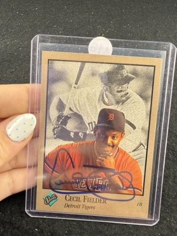 Cecil Fielder Hand Signed Authentic Autograph: KEY WORDS: INDIAN ARTIFACT ARTIFACTS ARROWHEAD ARROWHEADS NATIVE AMERICAN MISSISSIPPIAN QUAPAW CADDO POTTERY COINS MORGAN DOLLAR PEACE DOLLAR SILVER COINS. All coins have been Sigma tested for