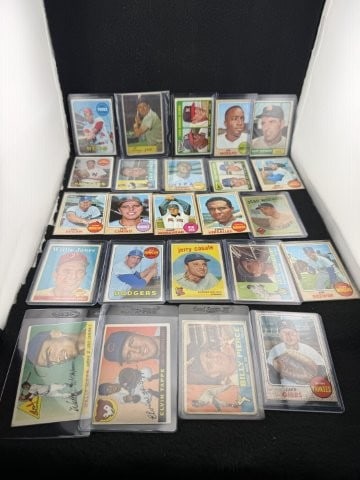 Group of Vintage Baseball Cards: KEY WORDS: INDIAN ARTIFACT ARTIFACTS ARROWHEAD ARROWHEADS NATIVE AMERICAN MISSISSIPPIAN QUAPAW CADDO POTTERY COINS MORGAN DOLLAR PEACE DOLLAR SILVER COINS. All coins have been Sigma tested for