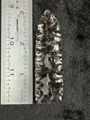 Obsidian Arrow Point Indian Artifact Arrowhead: KEY WORDS: INDIAN ARTIFACT ARTIFACTS ARROWHEAD ARROWHEADS NATIVE AMERICAN MISSISSIPPIAN QUAPAW CADDO POTTERY COINS MORGAN DOLLAR PEACE DOLLAR SILVER COINS. All coins have been Sigma tested for authent