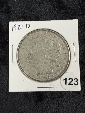 1921 D Morgan Silver Dollar Coin: KEY WORDS: INDIAN ARTIFACT ARTIFACTS ARROWHEAD ARROWHEADS NATIVE AMERICAN MISSISSIPPIAN QUAPAW CADDO POTTERY COINS MORGAN DOLLAR PEACE DOLLAR SILVER COINS. All coins have been Sigma tested for authent