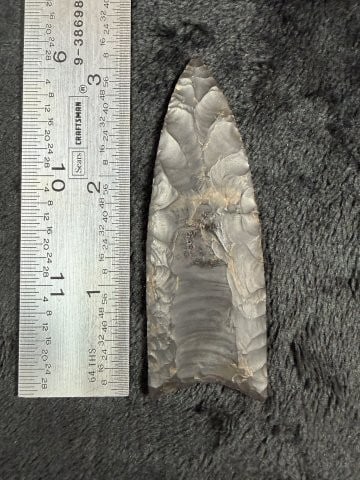 Clovis Indian Artifact Arrowhead: KEY WORDS: INDIAN ARTIFACT ARTIFACTS ARROWHEAD ARROWHEADS NATIVE AMERICAN MISSISSIPPIAN QUAPAW CADDO POTTERY COINS MORGAN DOLLAR PEACE DOLLAR SILVER COINS. All coins have been Sigma tested for authent