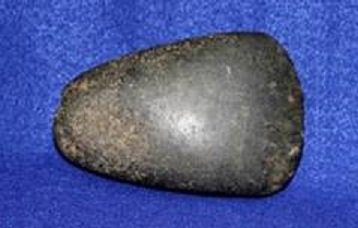 PECKED & POLISHED CELT: 400-600AD G9 W-2&3/4' CROSS CO., AR L-4&5/8' BROKEN & GLUED