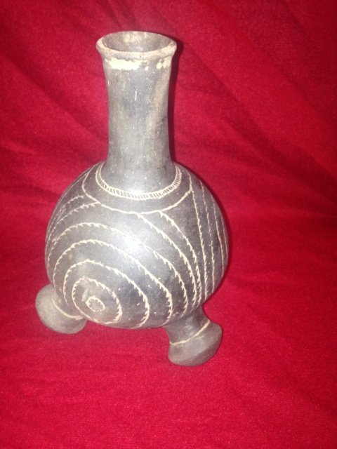 CADDO TRI-POD: MUSEUM QUALITY 8&1/2'T 5'W PERFECT CONDITION FROM YELL CO., AR OUT OF PAYNE & CLAUD STONE COLLECTION