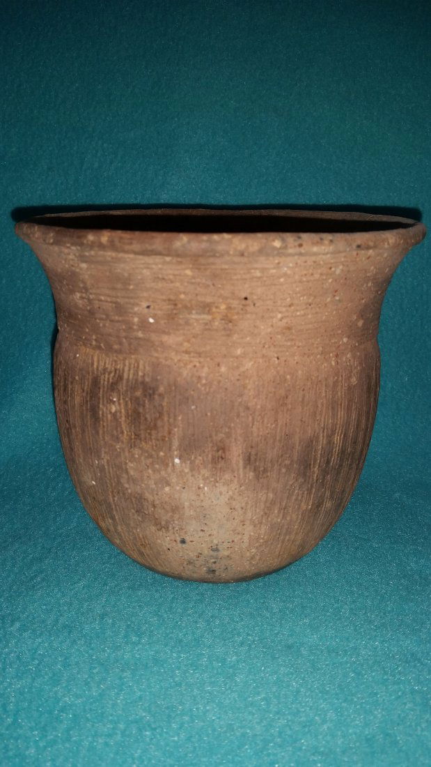 CADDO ENGRAVED JAR (1 of 2)