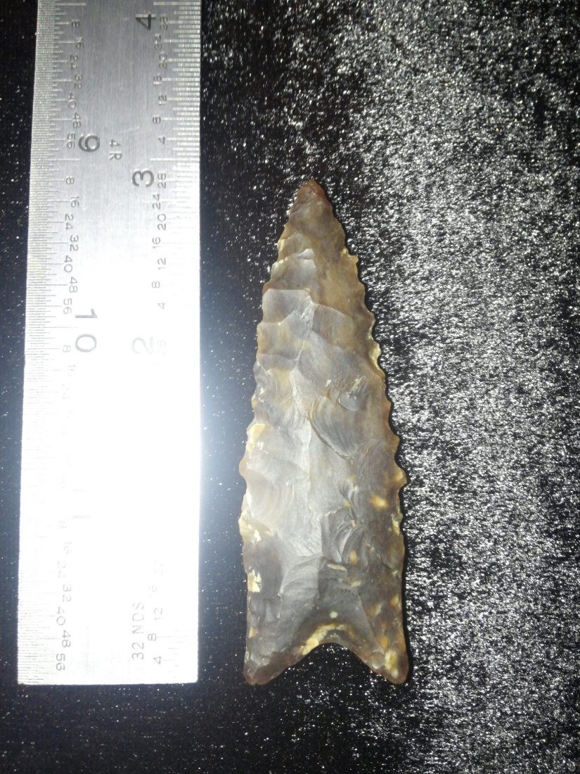 DALTON: 2&7/8'L VERY NICE FROM TX MADE OF ROOT BEER FLINT