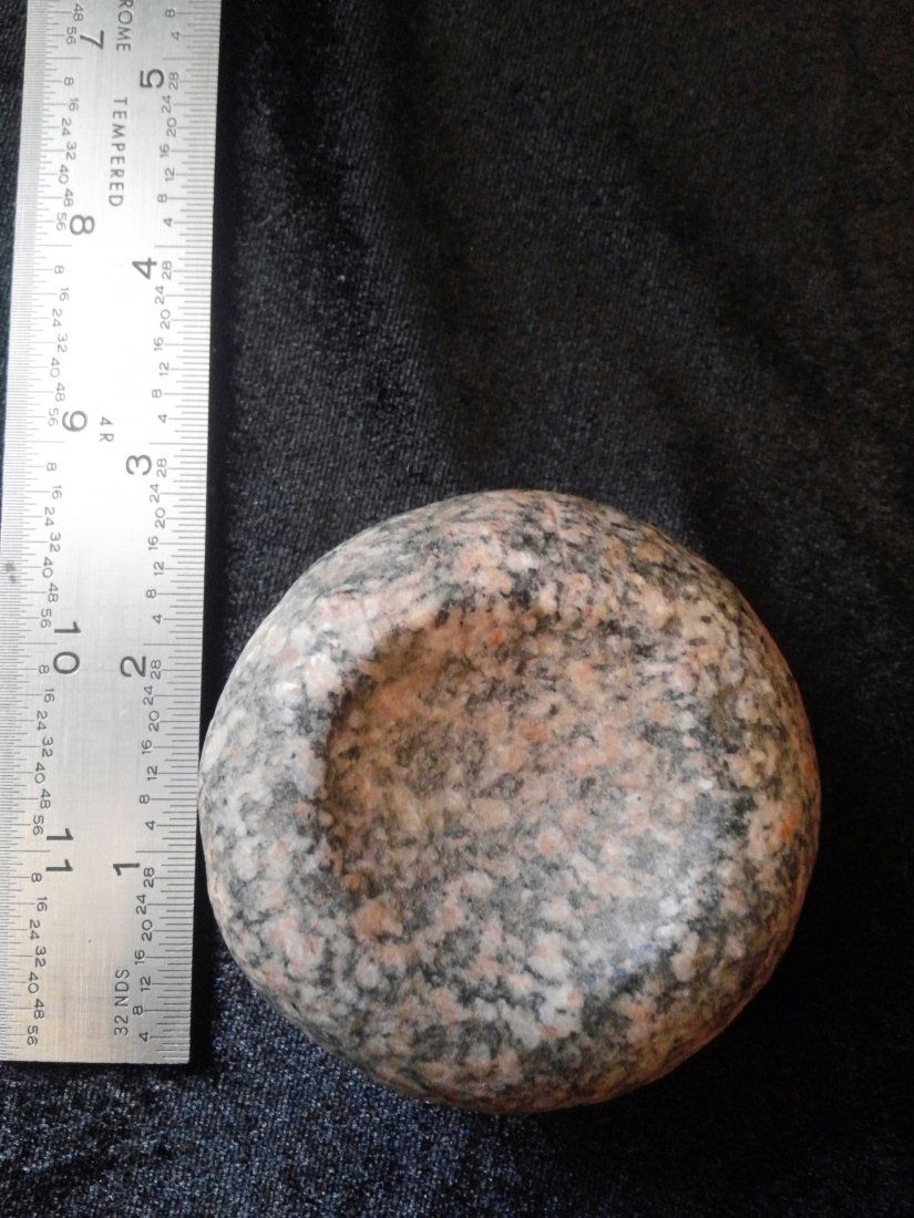 DISCOIDAL: 2&3/4'W FROM ILLINOIS