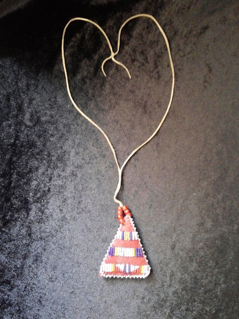 CROW MEDICINE POUCH (1 of 1)