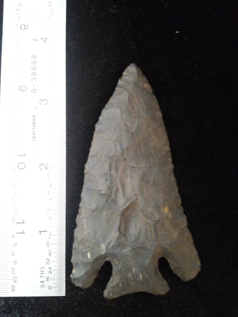LOST LAKE: 3&1/2'L FROM MISSOURI MADE OF PITKIN CHERT