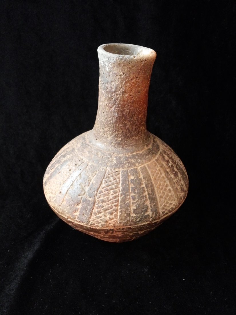 CADDO ENGRAVED WATERBOTTLE (1 of 2)