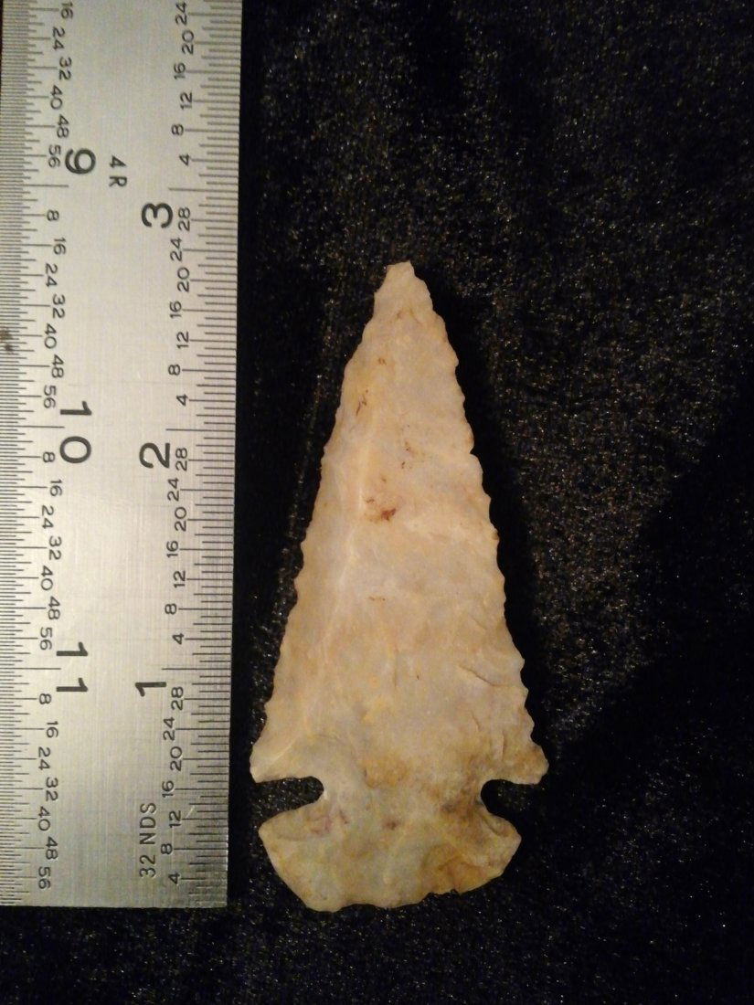 DOVETAIL  ARROWHEAD INDIAN ARTIFACT (1 of 1)