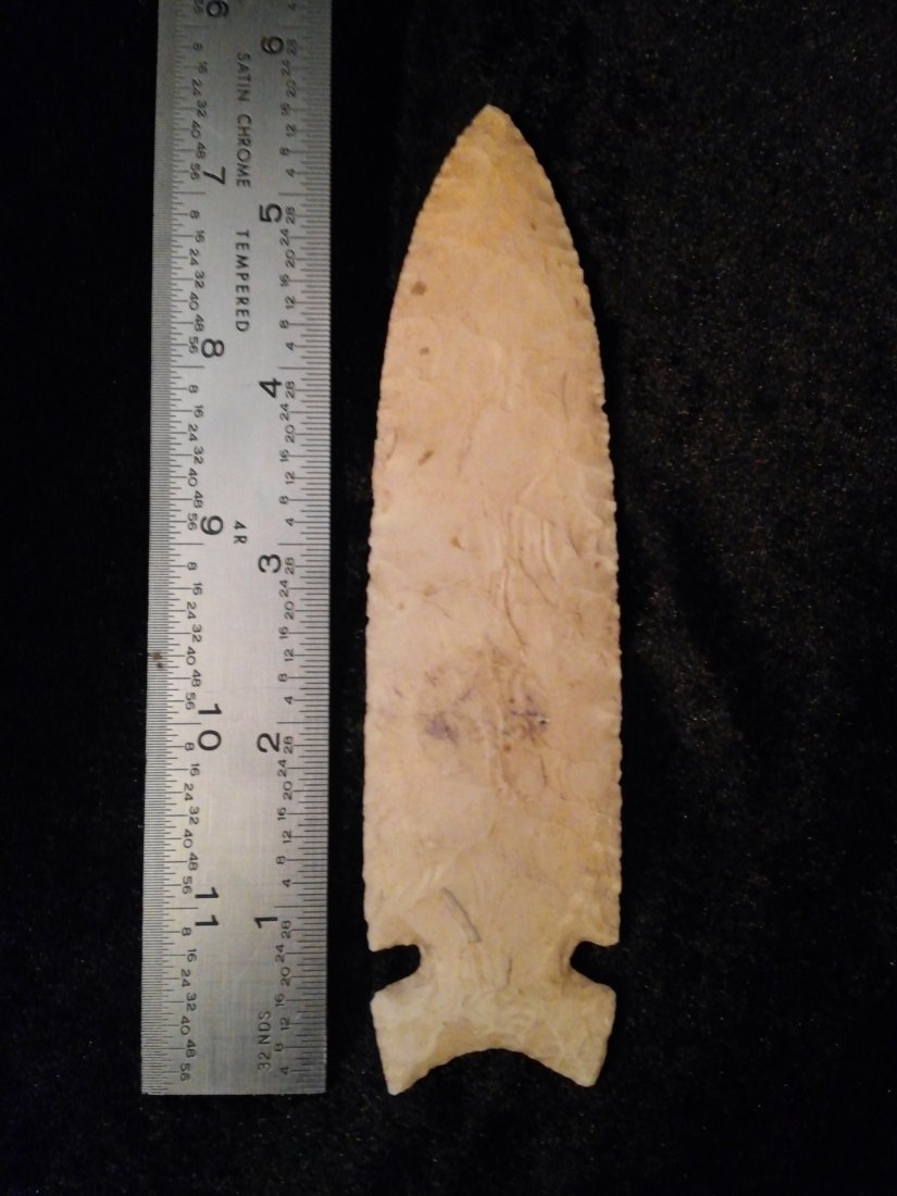 GRAHAM CAVE  ARROWHEAD  INDIAN ARTIFACT (1 of 1)