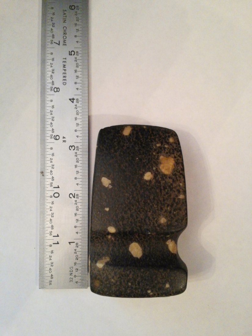 GROOVED AX  INDIAN ARTIFACT ARROWHEAD (1 of 1)