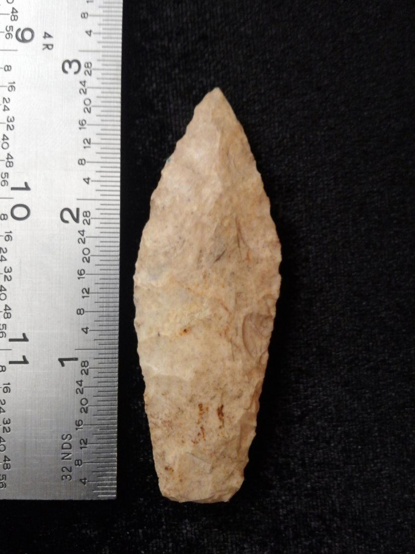 AGATE BASIN ARROWHEAD INDIAN ARTIFACT (1 of 1)