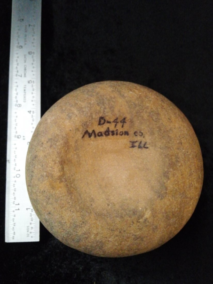 DISCOIDAL  ARROWHEAD INDIAN ARTIFACT (1 of 1)