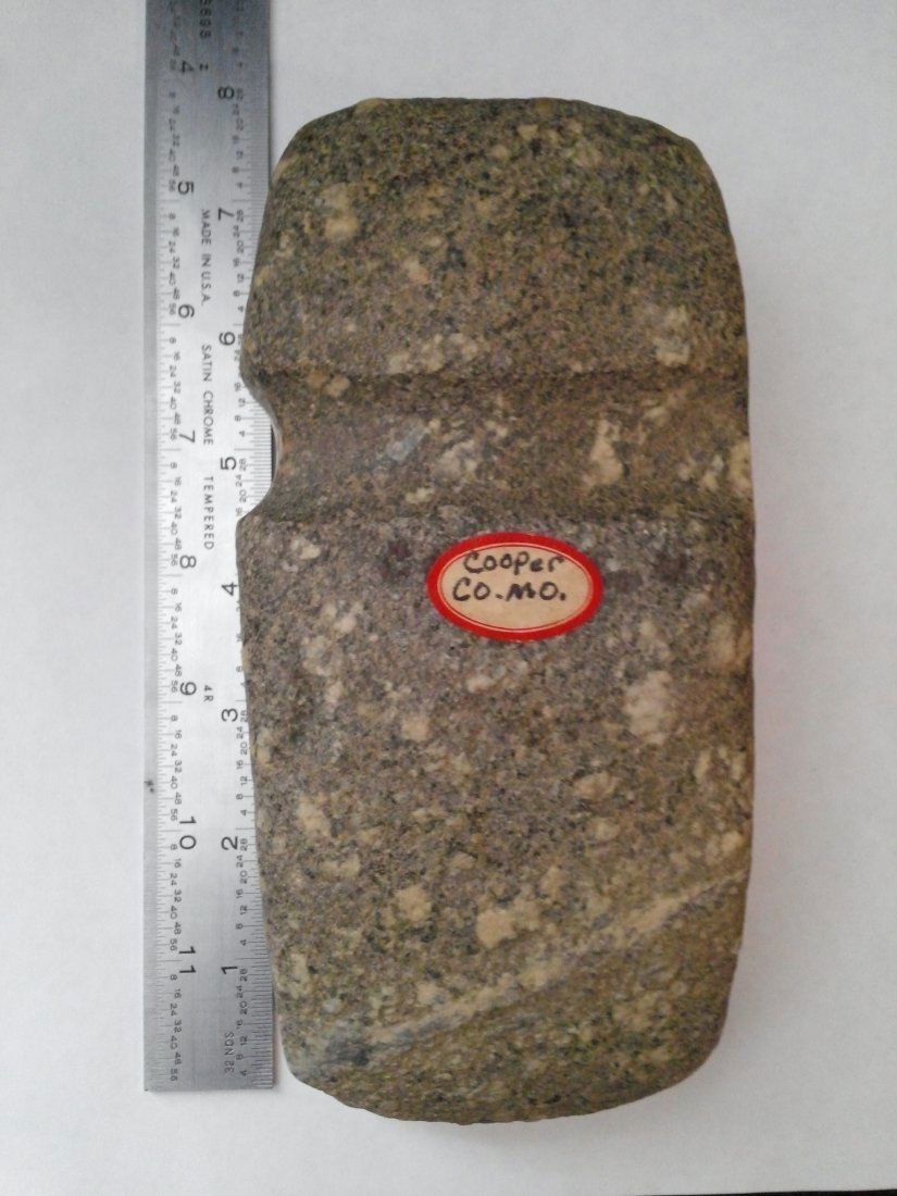 GROOVED AXE  ARROWHEAD INDIAN ARTIFACT (1 of 1)