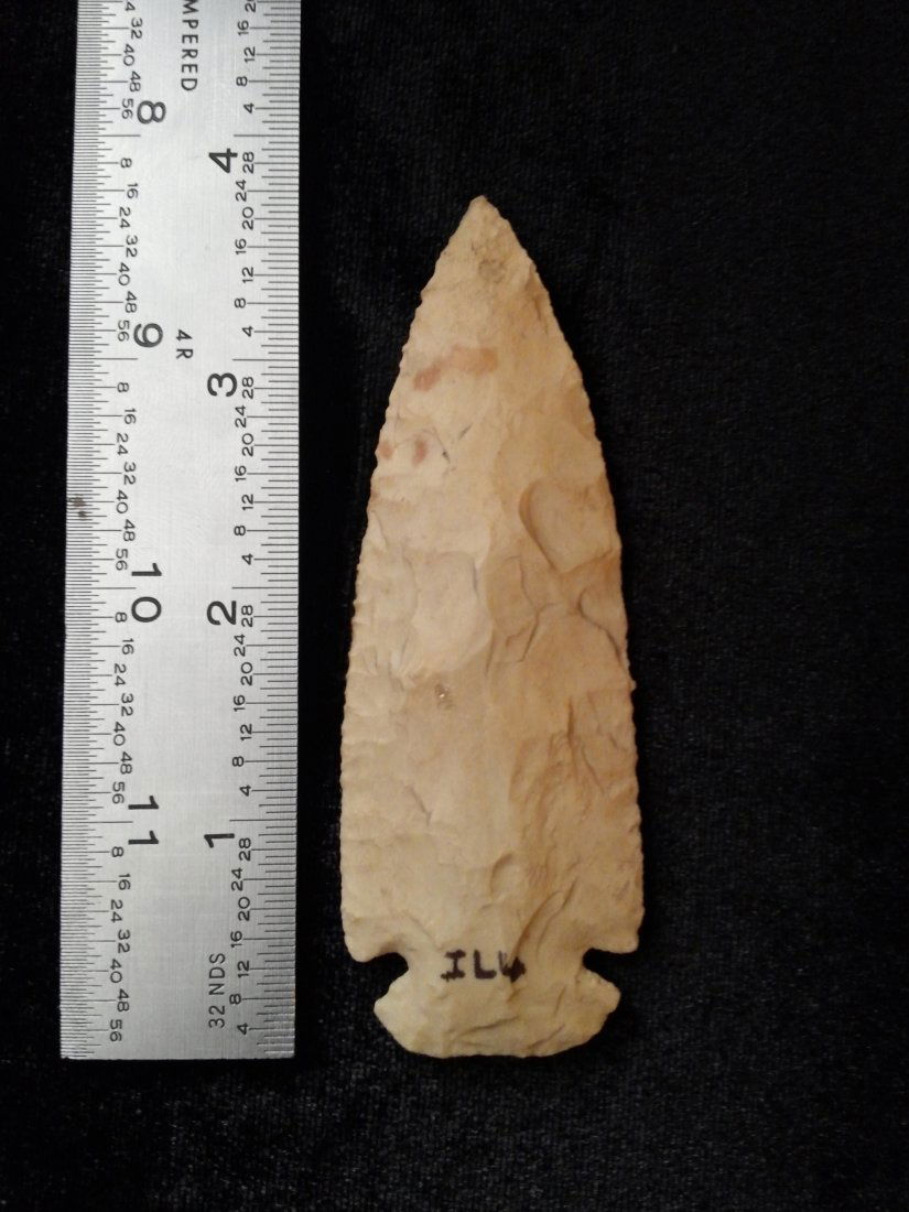 DOVETAIL   ARROWHEAD INDIAN ARTIFACT (1 of 1)