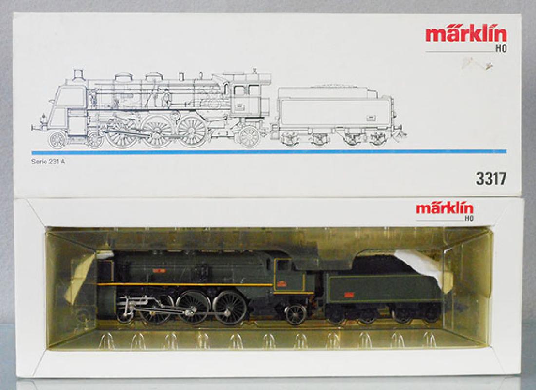 MARKLIN 3317 LOCO: HO ga, SNCF 231A loco & tender, orig box & insert, C9.