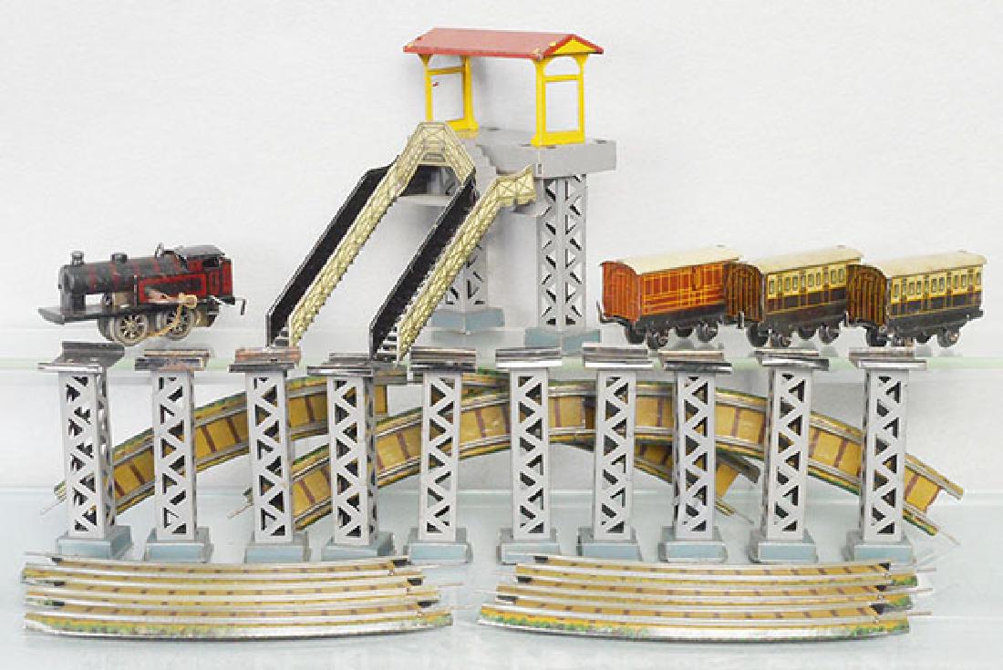 BING ELEVATED TABLE TOP RAILWAY (1 of 1)