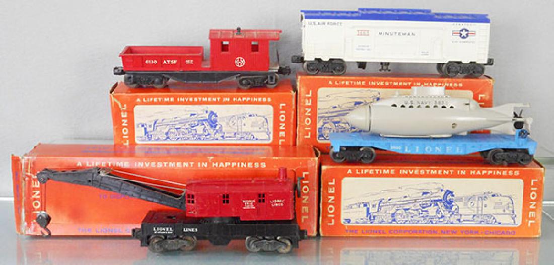 4 LIONEL FREIGHT CARS (1 of 1)