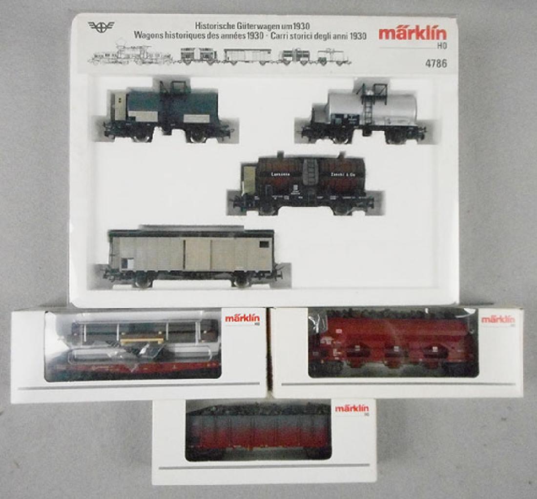 MARKLIN FREIGHT CARS (1 of 1)