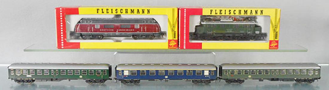 FLEISCHMANN TRAIN LOT (1 of 1)