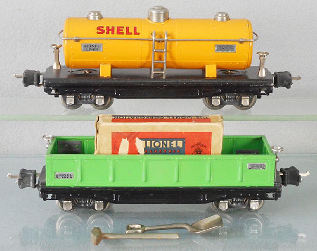 2 LIONEL FREIGHT CARS (1 of 1)