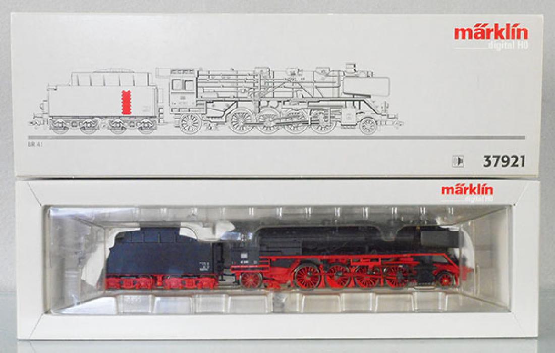 MARKLIN 37921 LOCO & TENDER (1 of 1)