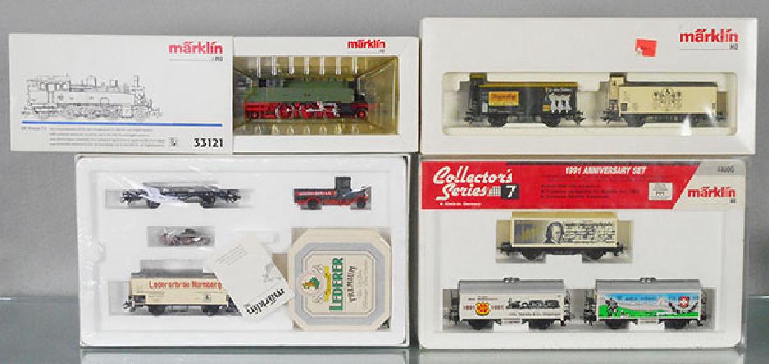 MARKLIN TRAIN SET: HO ga, 33121 loco, w/car sets 31636, 48792, orig boxes, C8-10.