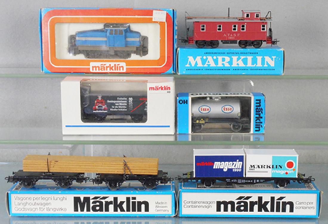 MARKLIN TRAIN SET: HO ga, 3078 loco w/cars 31979, 4415, 4665, 84670, 4570, orig boxes minor wear, C7-9.