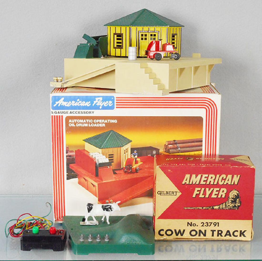 3 AMERICAN FLYER ACCESSORIES (1 of 1)