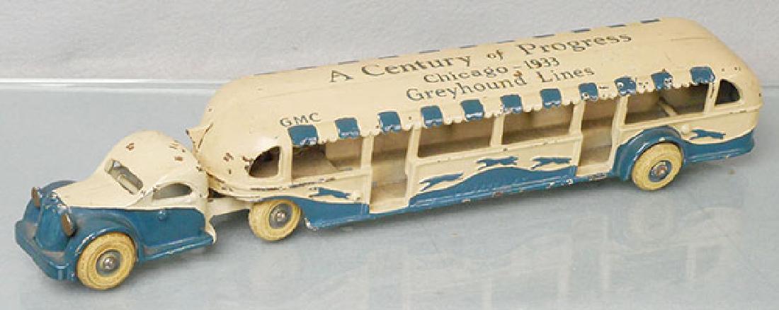 ARCADE GMC 1933 CENTURY OF PROGRESS BUS (1 of 1)