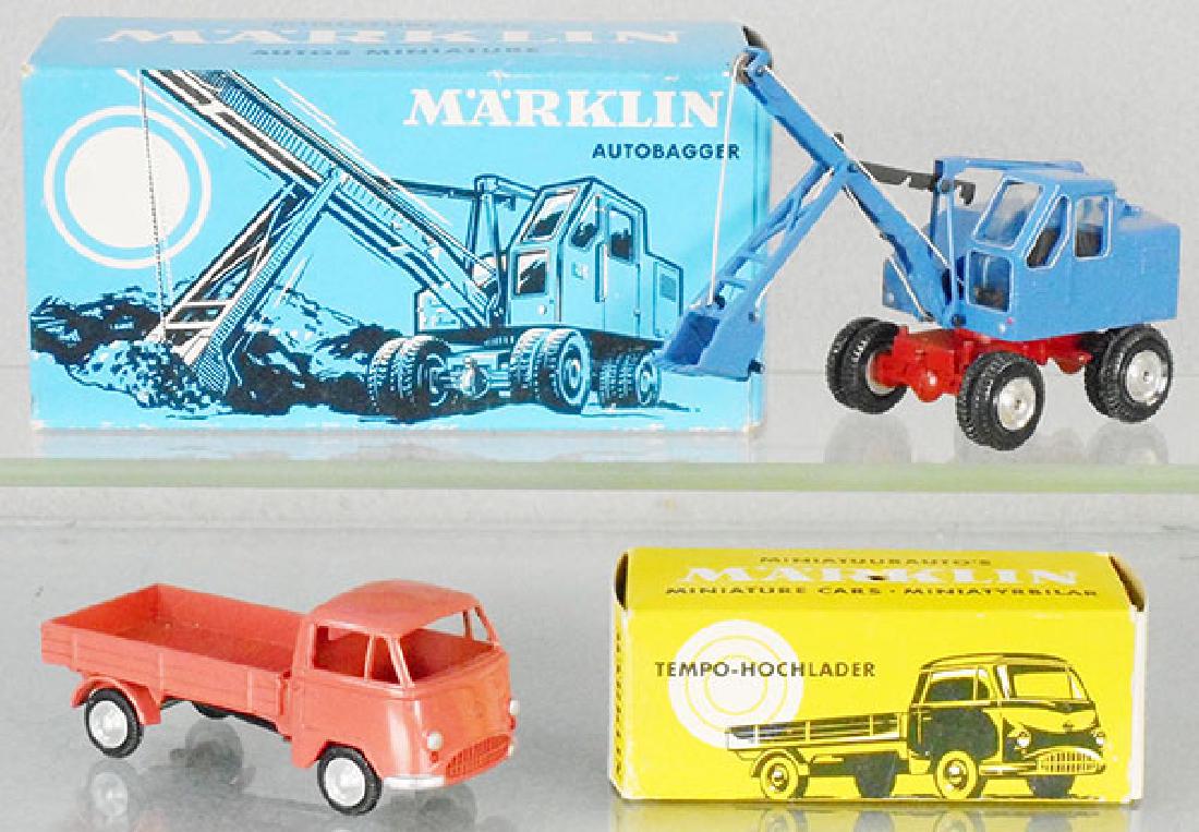 2 MARKLIN VEHICLES (1 of 1)